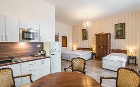 Retro Apartments Bosak Contactless Check-In